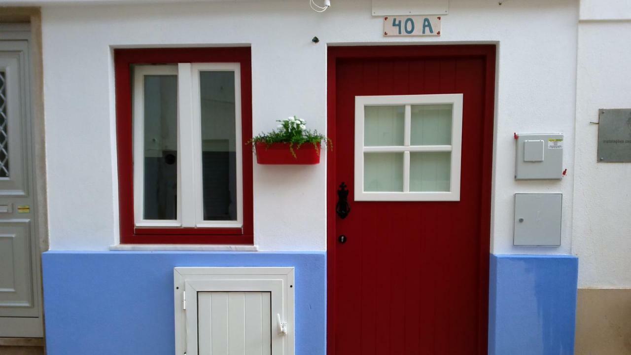 Estudio 40A Nazare Luaran gambar